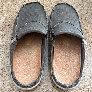 Spenco Medical Corp, Men’s sz 8, Siesta Canvas slip-on, Great condition!